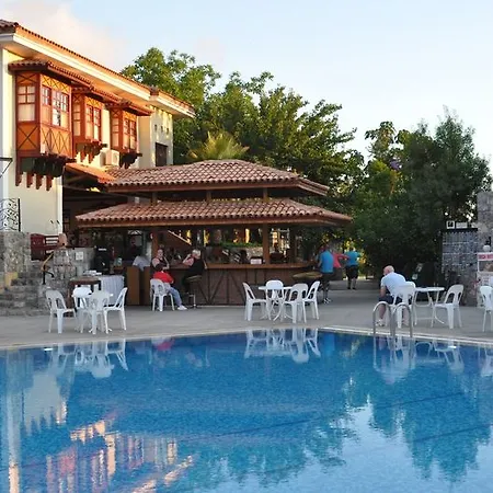 Ova Hotel 3*