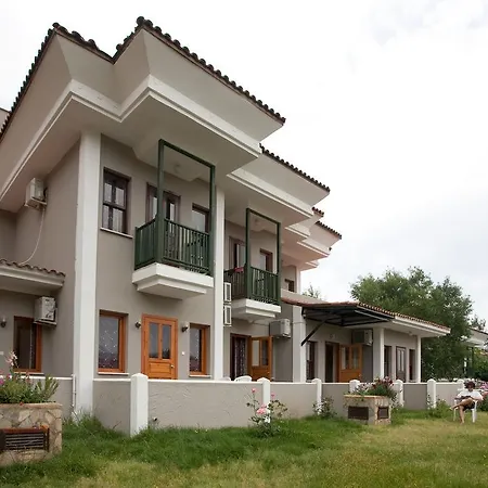 Hotell Ova 3*