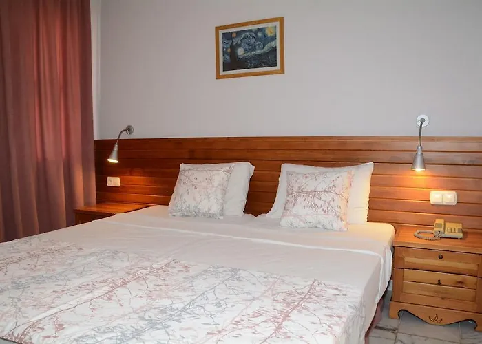 Ova Hotell