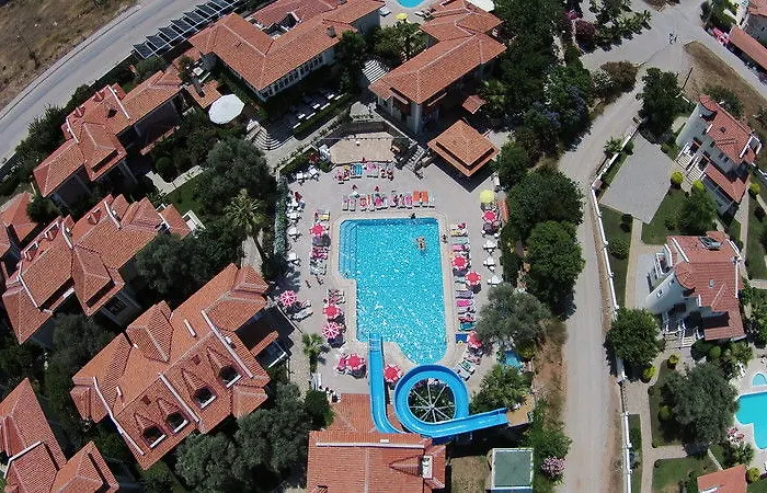 Ova Hotell 3*