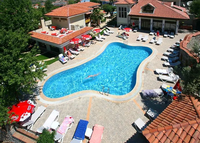 Ova Hotell 3*