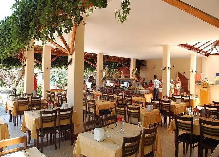 Ova Hotell