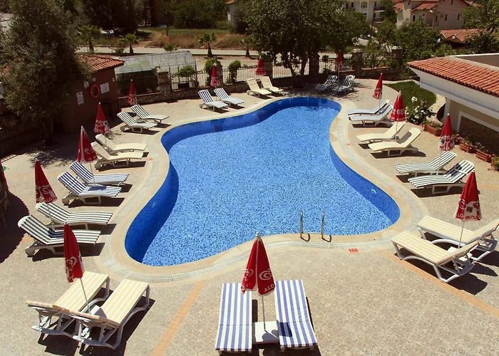 Ova Hotell 3*