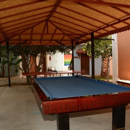 Ova מלון פאטהיה